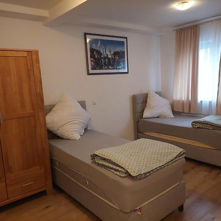 Hotel Bruchsaler Herz Екстер'єр фото