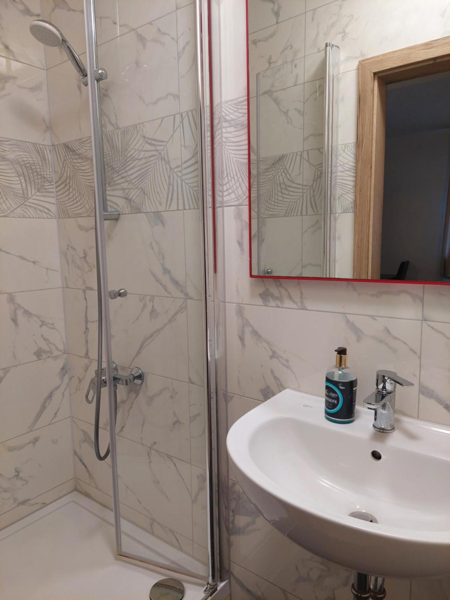 Hotel Bruchsaler Herz Екстер'єр фото